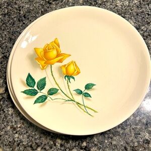 Simplicity Yellow Rose Dinner Plate by Canonsburg the Hallmark of quality 10in